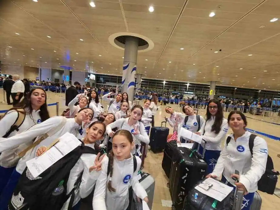 נבחרת הריקוד של אור יהודה בדרך לאליפות אירופה בפולין. צילום: דוברות עיריית אור יהודה
