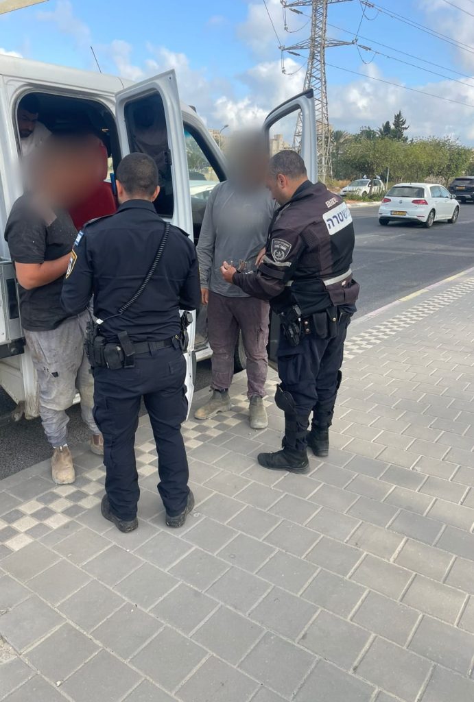 מבצע משטרתי בבקעת אונו לאיתור שב"חים. צילום: דוברות המשטרה
