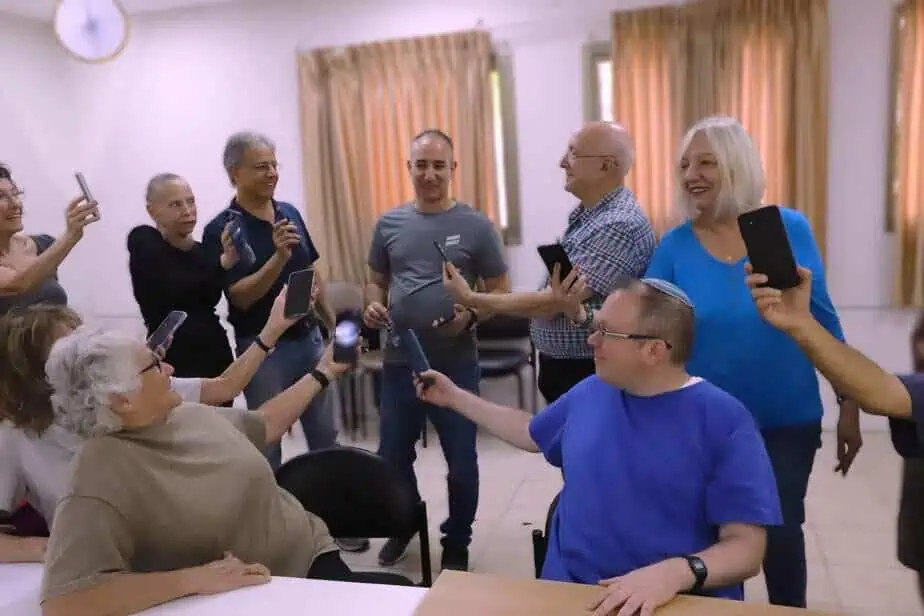 משתתפי הקורס "מגע הזהב". צילום: איתן אלחדז ברק