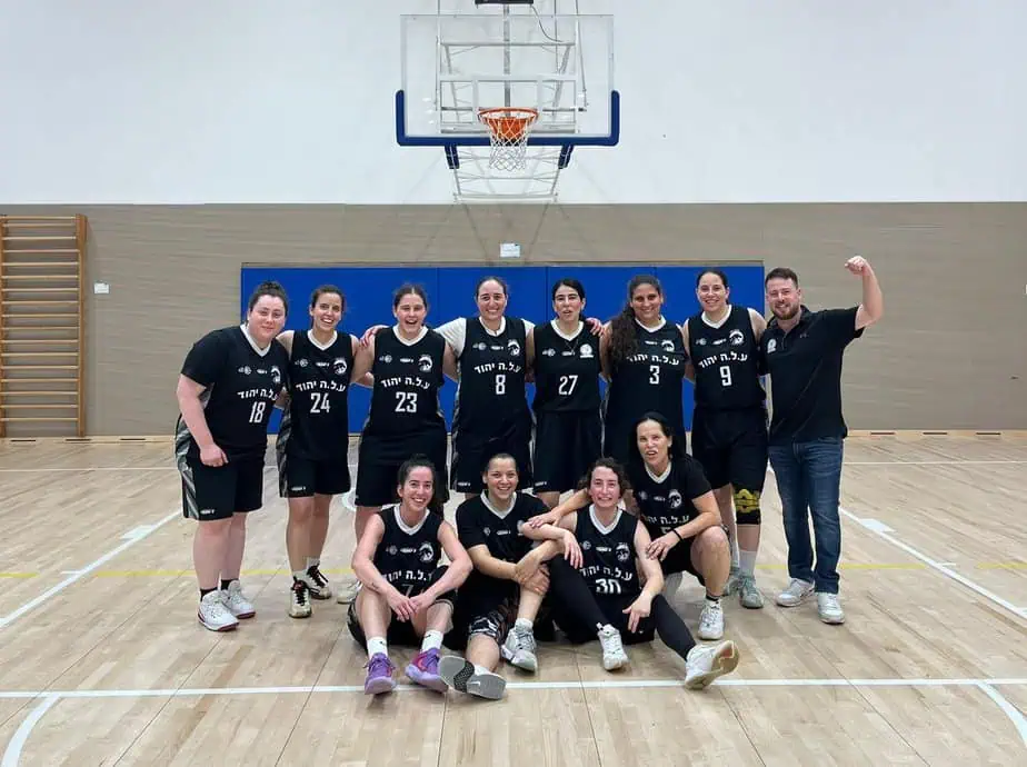 קבוצת כדורסל הנשים של ע.ל.ה יהוד. צילום באדיבות המועדון