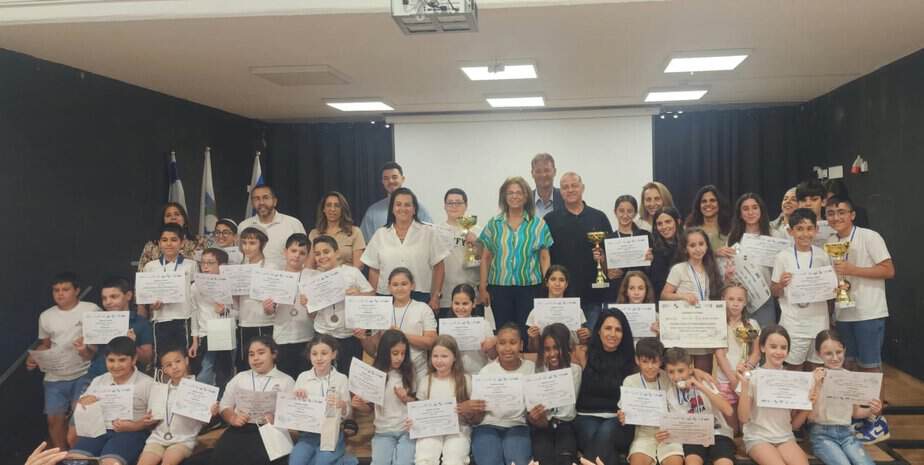 הוקרה למצטייני תחרות הרובוטראפיק