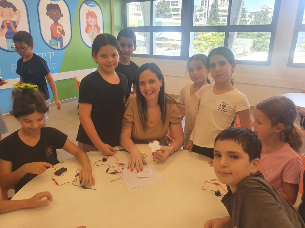 מערכת החינוך בגני תקווה חזרה לשגרה.צילום: דוברות העירייה.