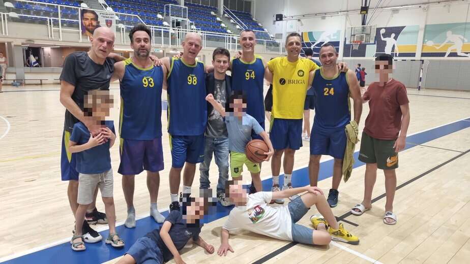 פאפאסל קריית אונו קבוצת רימונים. קרדיט צילום: עמי העליון ראש הקבוצה