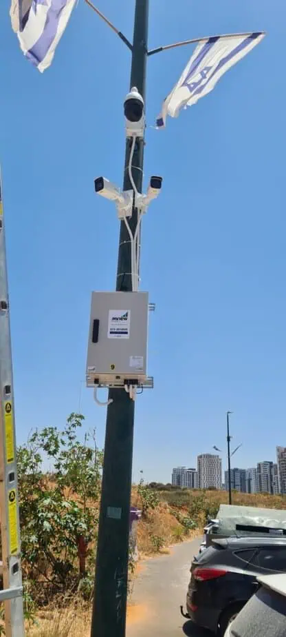 מצלמות אכיפה חדשות ברחוב הדובדבן בקריית אונו. צילום עיריית קריית אונו