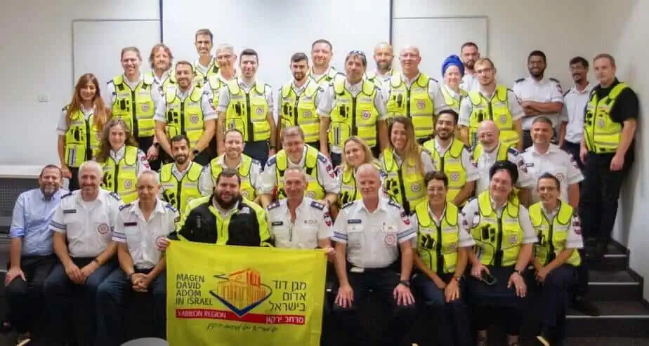 30 חובשים חדשים הצטרפו למד"א בקעת אונו. צילום: דוברות מד"א