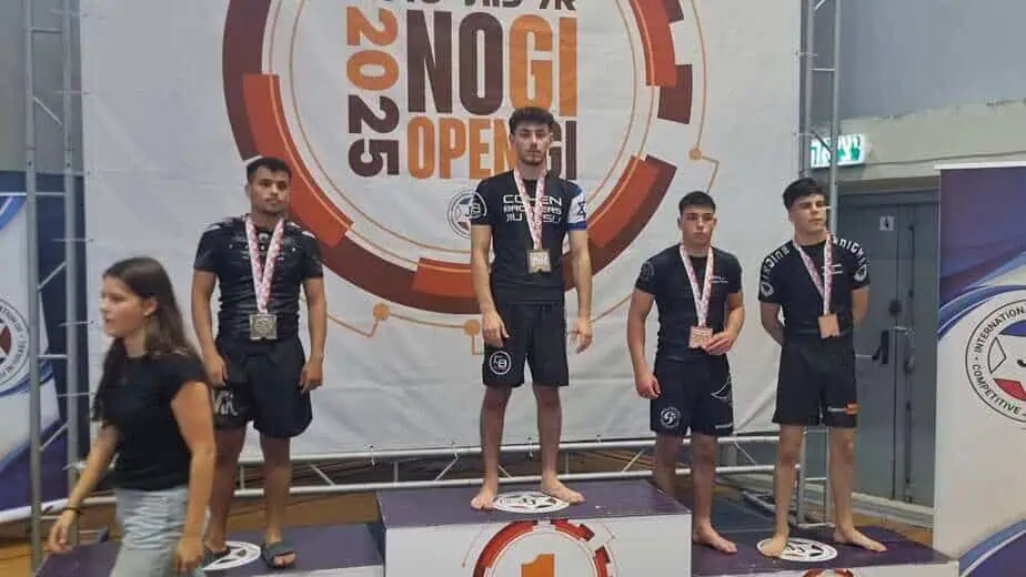 איתן גלוב מגני תקווה אלוף ישראל בג'יו ג'יטסו. צילום פרטי