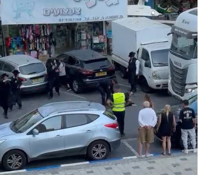 הפגנות חרדים ביהוד. צילום פרטי