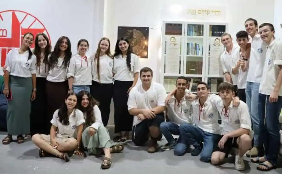 חניכי תנועת הנוער "עזרא" גני תקווה. צילום: תנועת עזרא גני תקווה