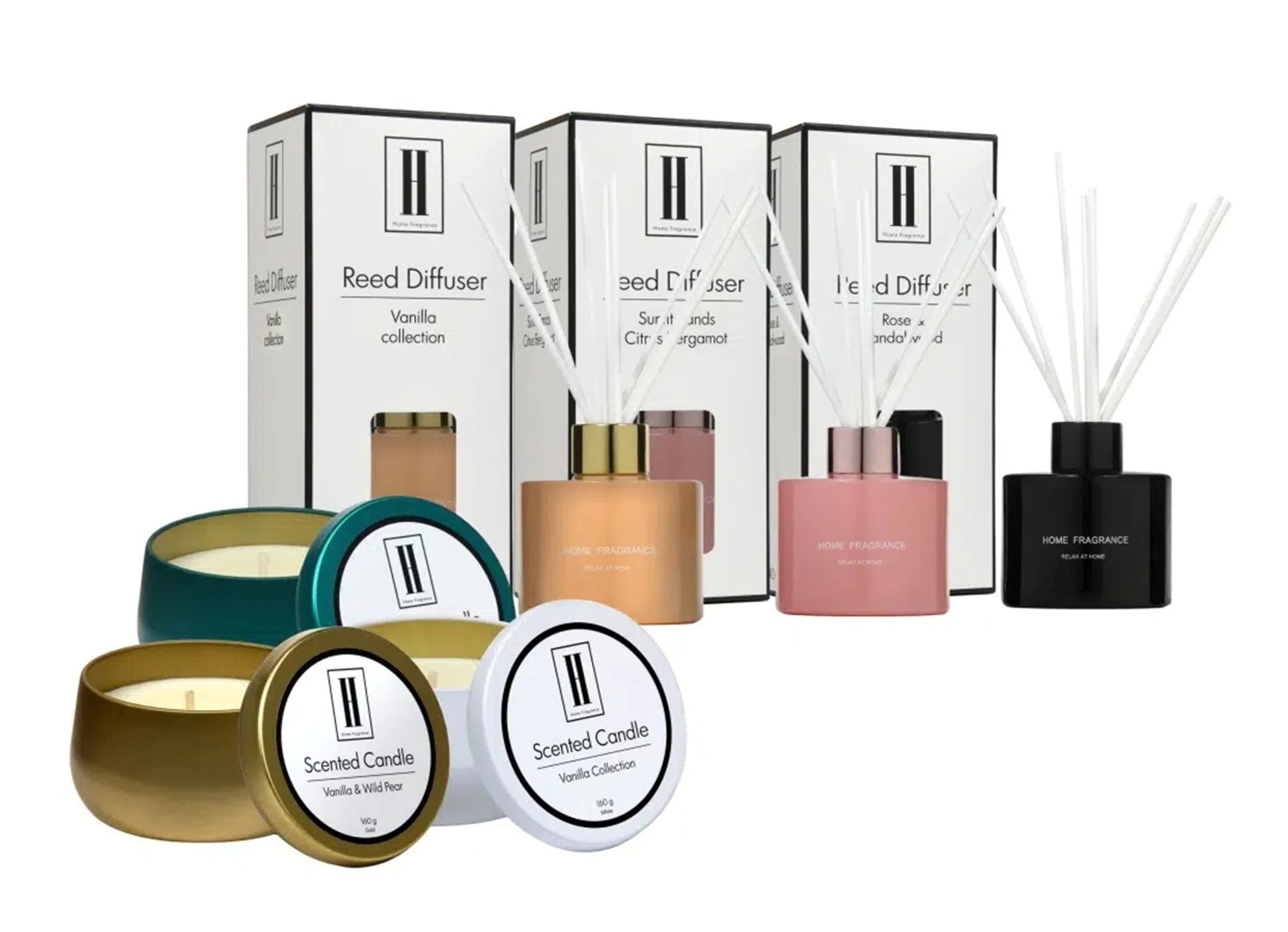 מארז הכולל 3 מפיצי ריח מקלות ו-3 נרות, H Home Fragrance, 119.90 שח במקום 176.40 ש"ח. צילום: אפרת אשל