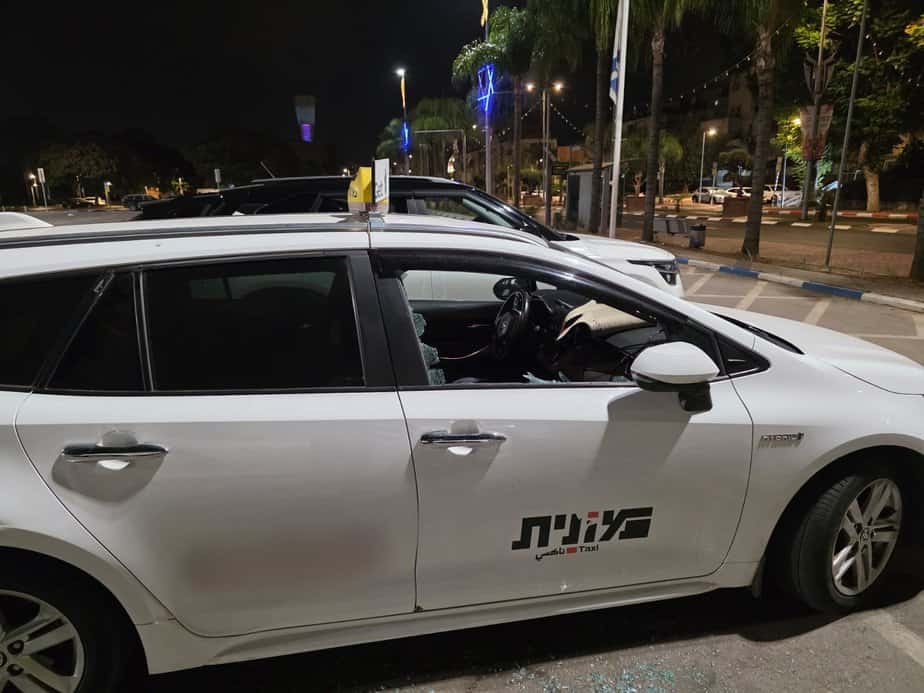 המונית בחניון. צילום דוברות המשטרה