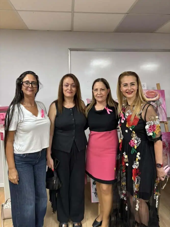 חודש המודעות למאבק בסרטן השד בקריית אונו. צילום: דוברות עיריית קריית אונו