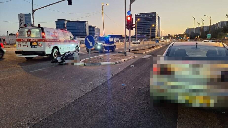 תאונת דרכים באור יהודה. צילום: תיעוד מבצעי מד"א