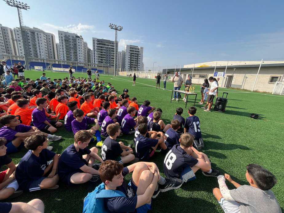 טורניר כדורגל בתי ספר ייסודיים קריית אונו. צילום: מורן שושן