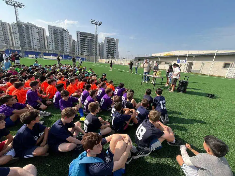 טורניר כדורגל בתי ספר ייסודיים קריית אונו. צילום: מורן שושן