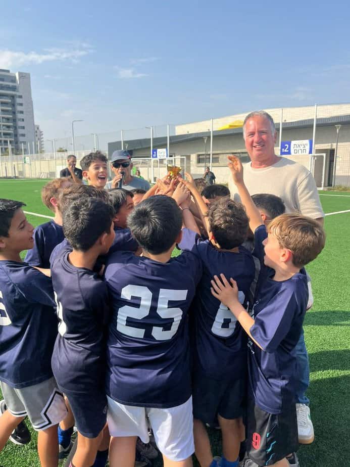 טורניר כדורגל בתי ספר ייסודיים קריית אונו. צילום: מורן שושן