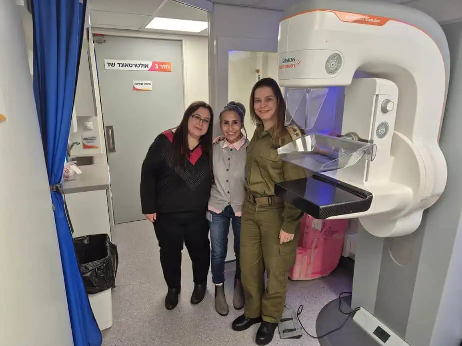 ניידת ממגורפיה בגבעת שמואל. צילום: דוברות עיריית גבעת שמואל