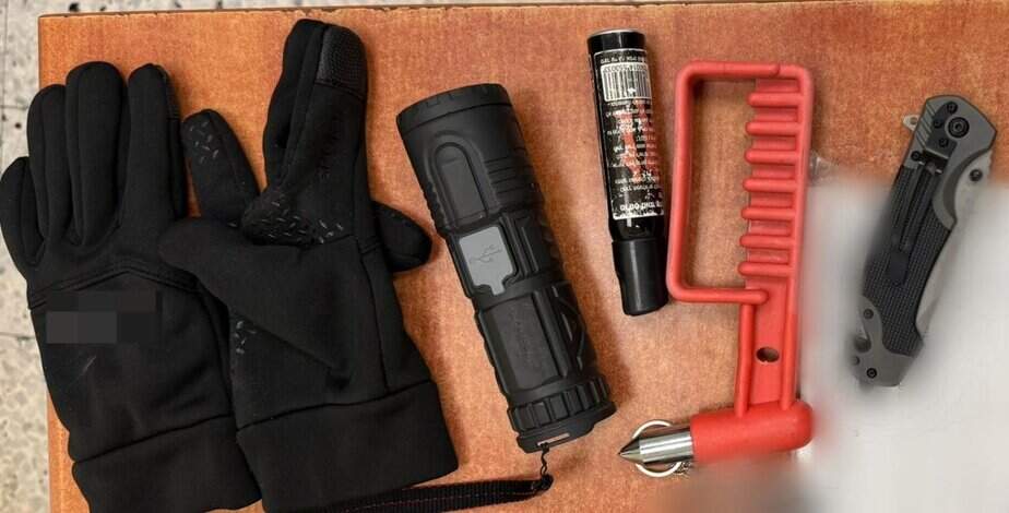 הציוד שנתפס. צילום: דוברות המשטרה