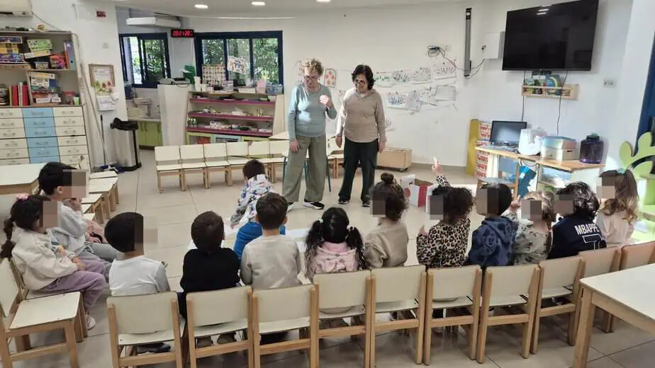 "סיירת הבריאות" של גני תקווה. צילום: דוברות העירייה
