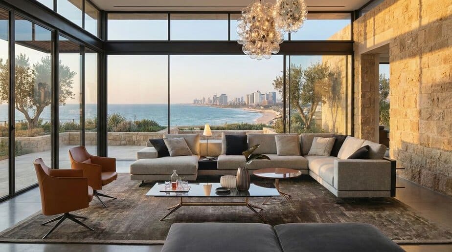 בית בעיצוב יוקרתי עם רהיטים ביבוא מסין