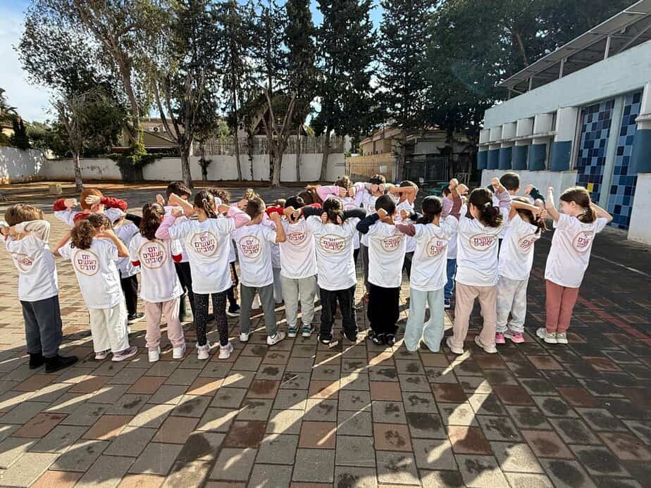 חודש המעשים הטובים של גני תקווה יצא לדרך. צילום באדיבות בית ספר גנים