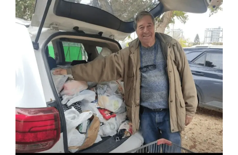 דב קנכט