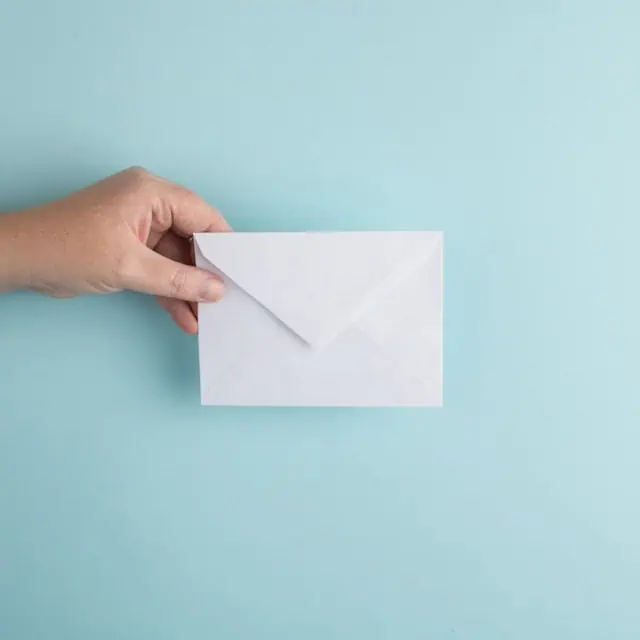SEO ראש קרדיט-Photo by erica steeves on Unsplash למה אישורי הגעה הם המפתח לאירוע מוצלח ונטול דאגות