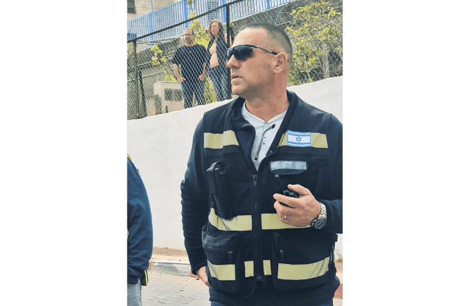 רועי ולפיש מנהל אגף הביטחון והפיקוח בקריית אונו. צילום: דוברות עיריית קריית אונו