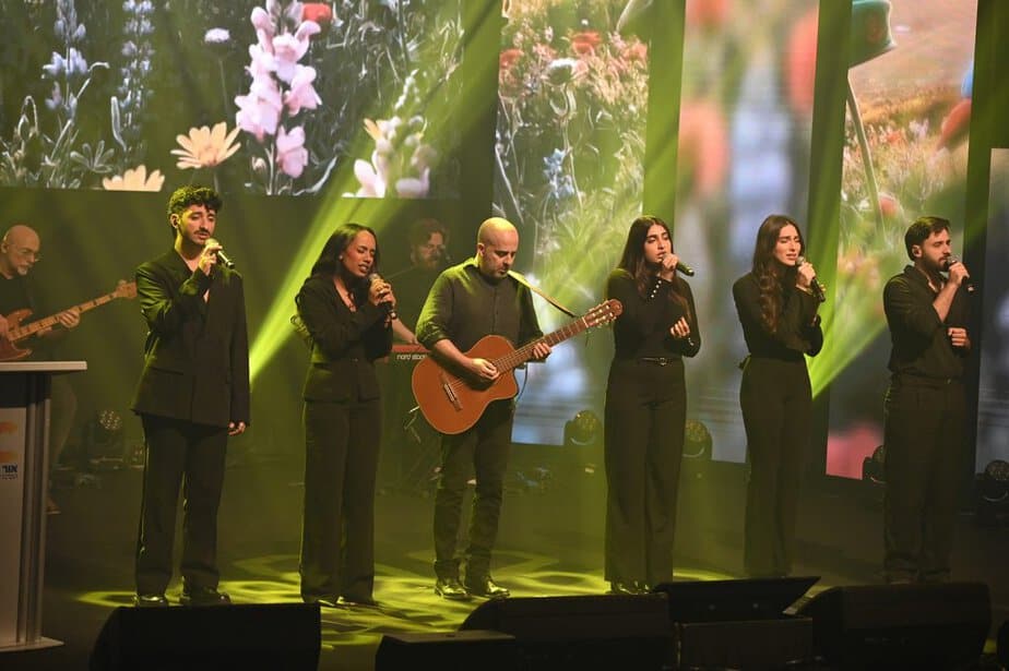 עצרת הזיכרון המרכזית באור יהודה. צילום: סטודיו ישראל