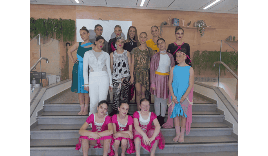 רקדניות סטודיו MDC Or Yehuda. צילום: טל בילב