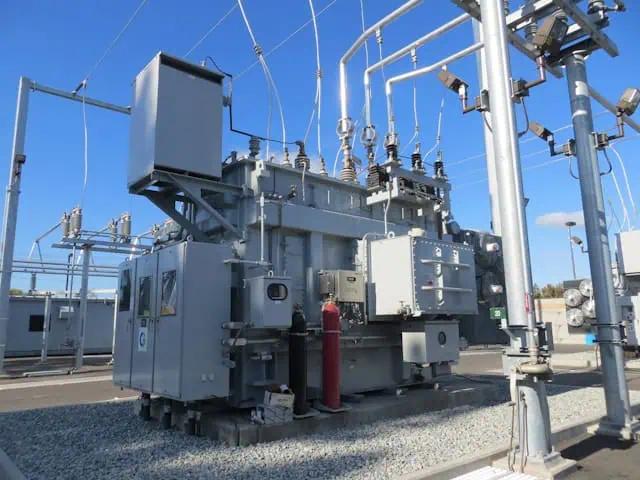SEO ראש קרדיט-Photo by American Public Power Association on Unsplashהאם יש צורך ברישוי או אישורים לשימוש בגנרטור