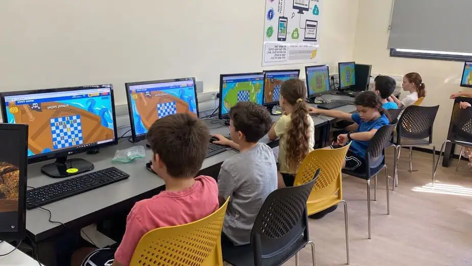 בית הספר בן גוריון זכה במקום הראשון בתחרות השחמט הארצית לבתי הספר. צילום – ביהס בן גוריון